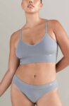 Seamless-Bralette_Grey-1.jpg