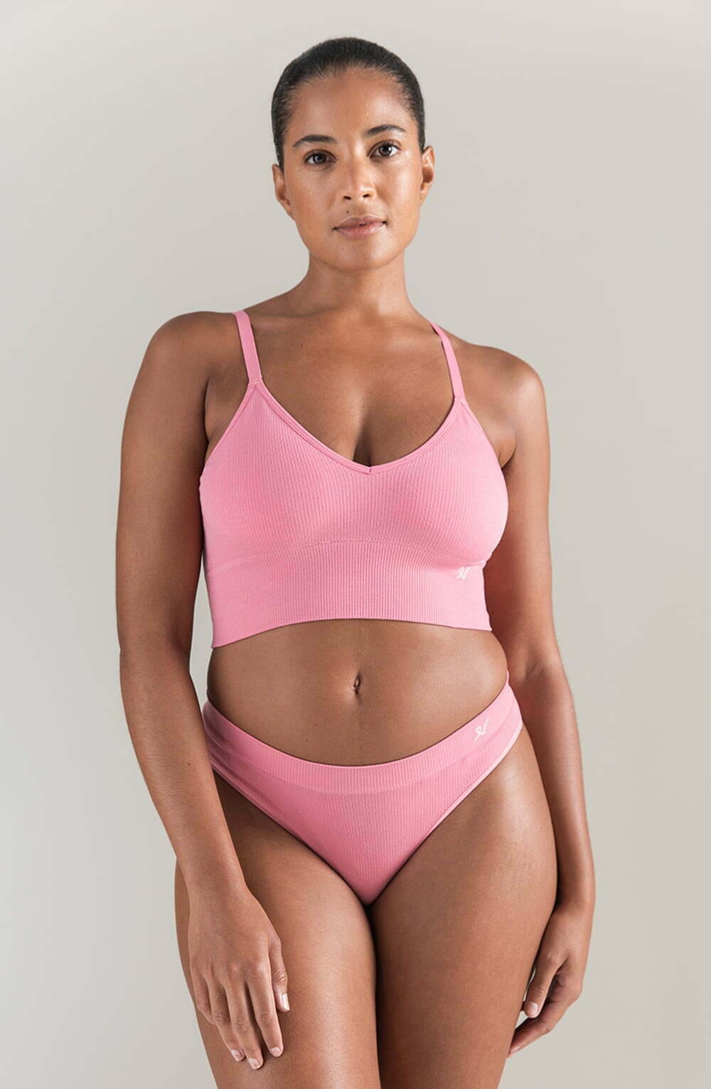 Seamless-Bralette_Pink-1.jpg