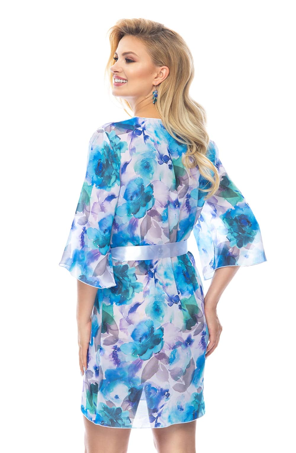 Irall_Kasumi-_I-_gown_2.jpg