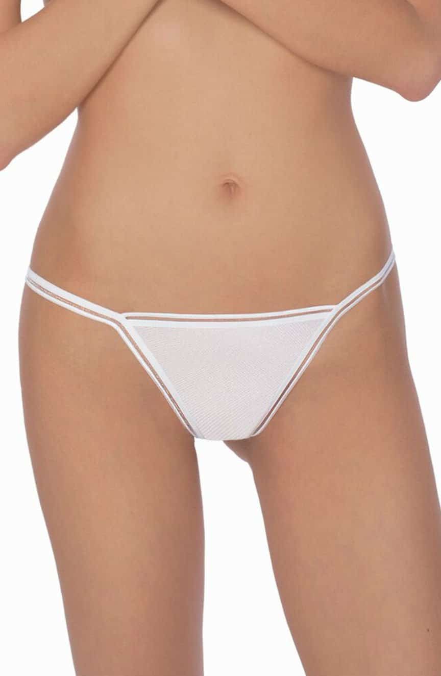 roza_fiona_white_front_close_up.jpg
