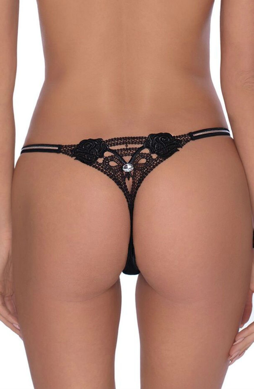 roza_lea_thong_black_back_closeup.jpg