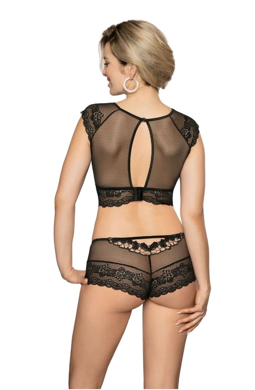 ellba_top_shorts_web1.jpg